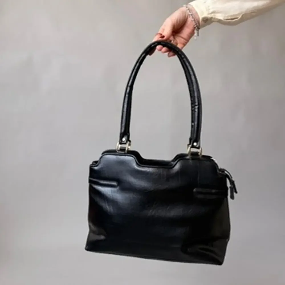 ambassador vintage black